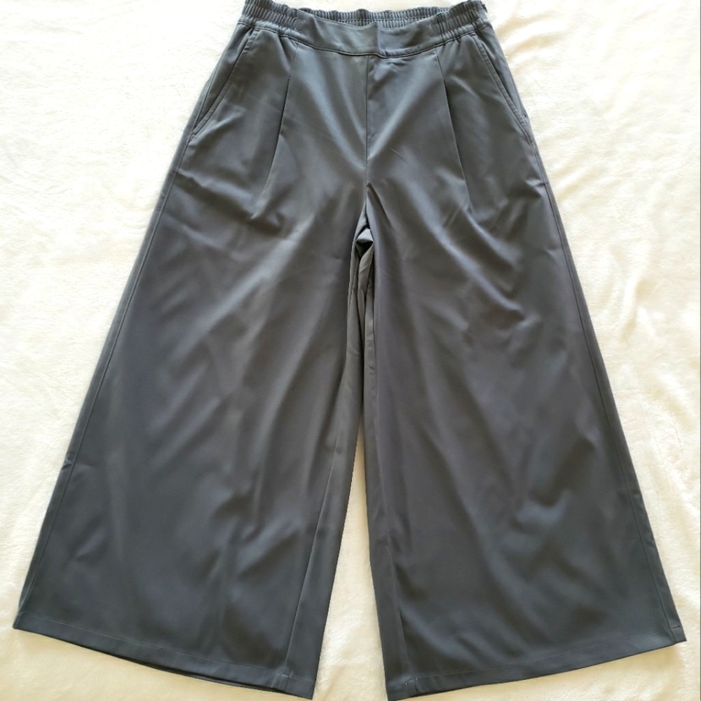 THE NORTH FACE Grey Cropped Wide Leg Pants--6